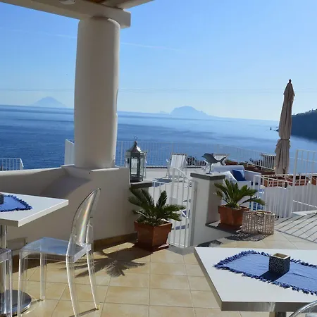 'a Alera & Breakfast 2* Malfa (Salina)