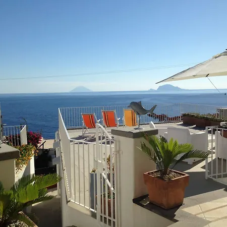 'a Alera & Breakfast 2* Malfa (Salina)