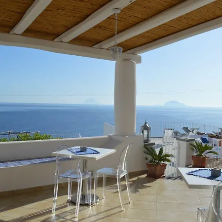 'a Alera & Breakfast 4*