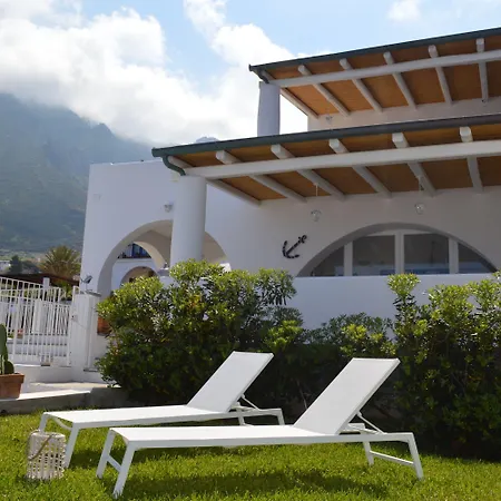 Nocleg ze śniadaniem 'a Alera & Breakfast 4*